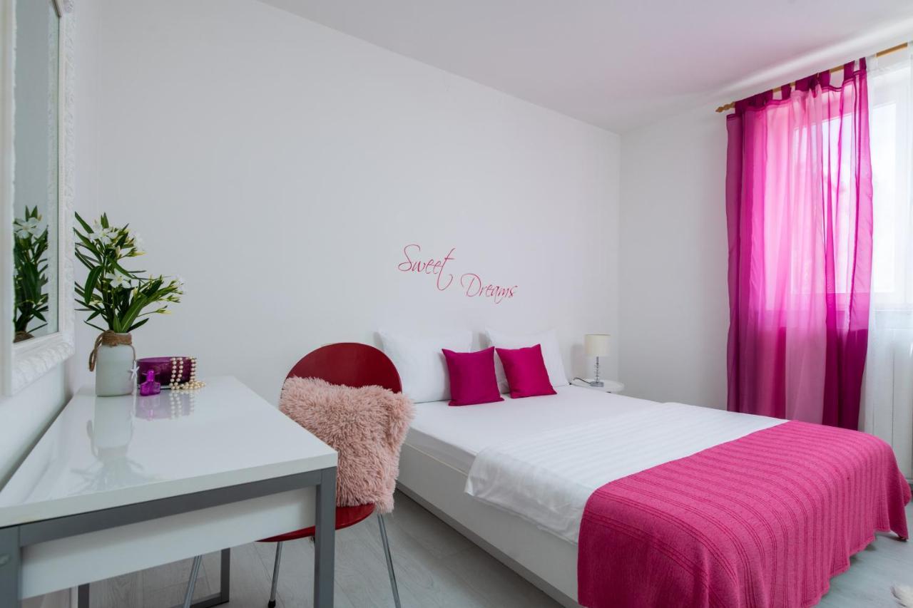 Apartment Alex Labin  Esterno foto